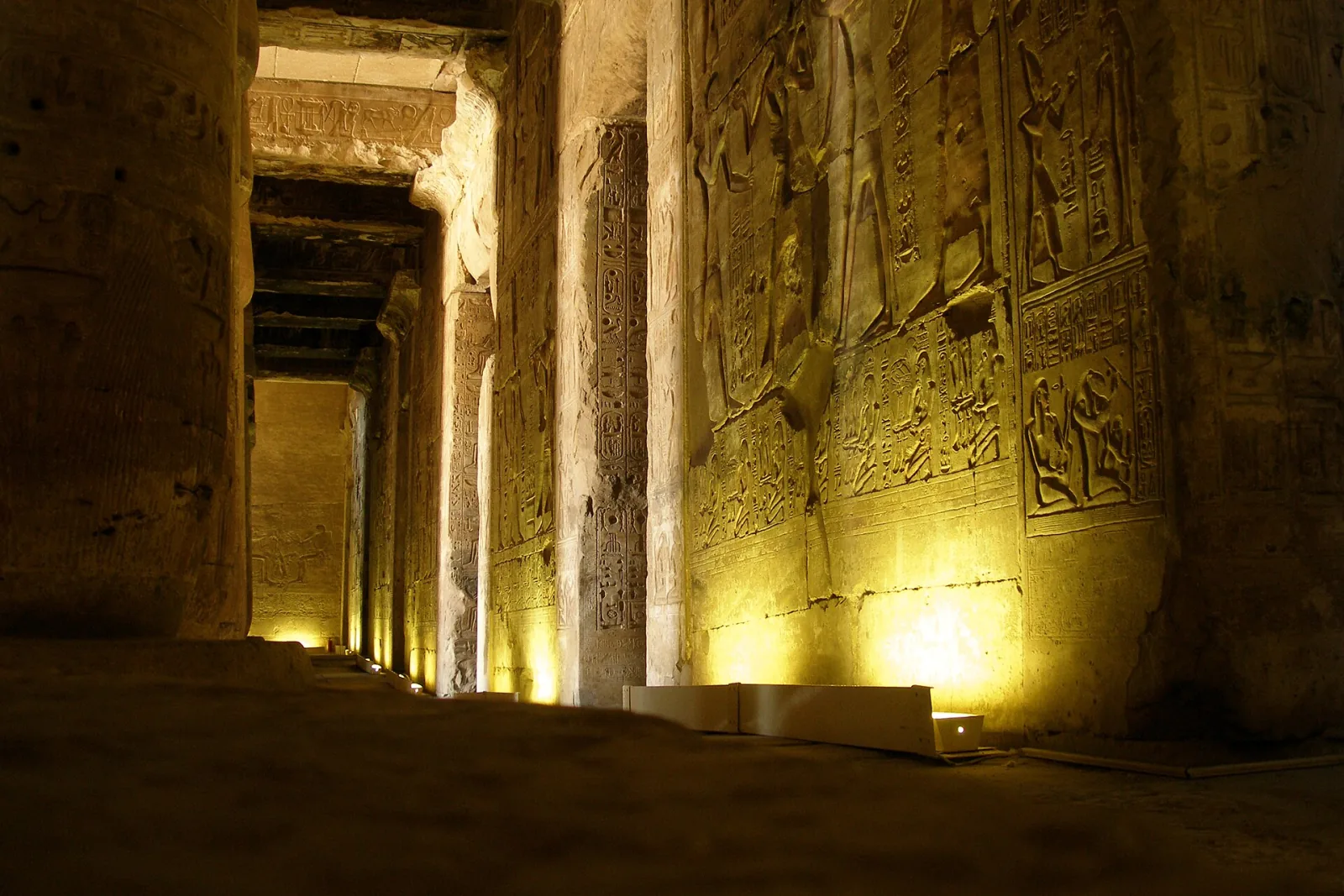 Abidos y Dendera desde Lúxor
