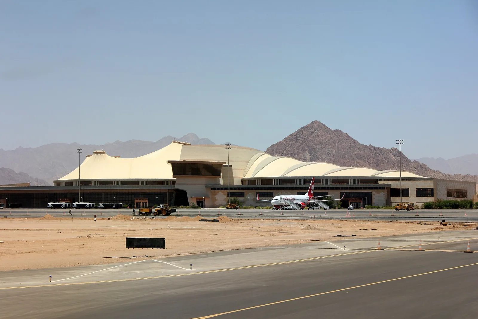 Traslado VIP desde o hacia el aeropuerto desde Sharm El Sheikh – foto 2