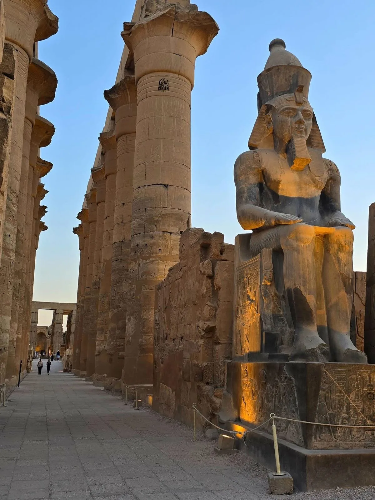Luxor Tagestour mit Flug Privat ab Kairo