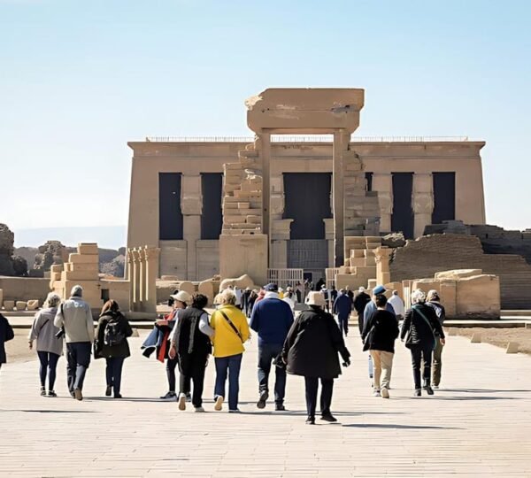 Dendera Tempeltour und Nil Feluken Fahrt