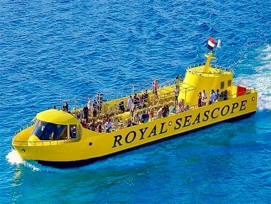 Glassboden-Boot mit Schnorchel Stopp Royal Seascope