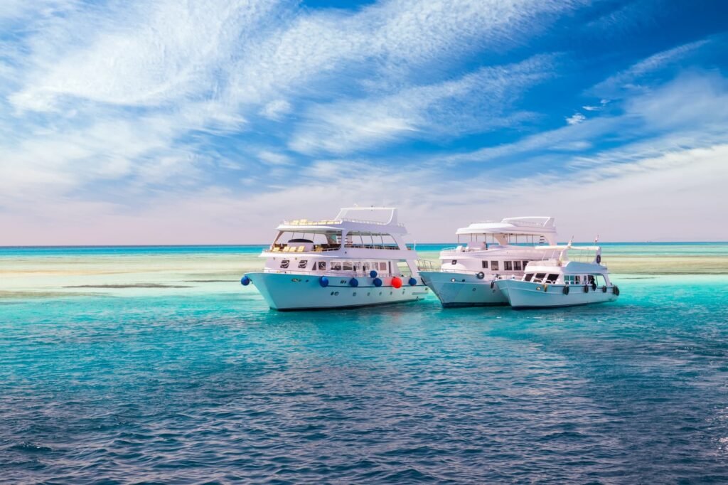 Tagesausflüge Hurghada Boot im Roten Meer